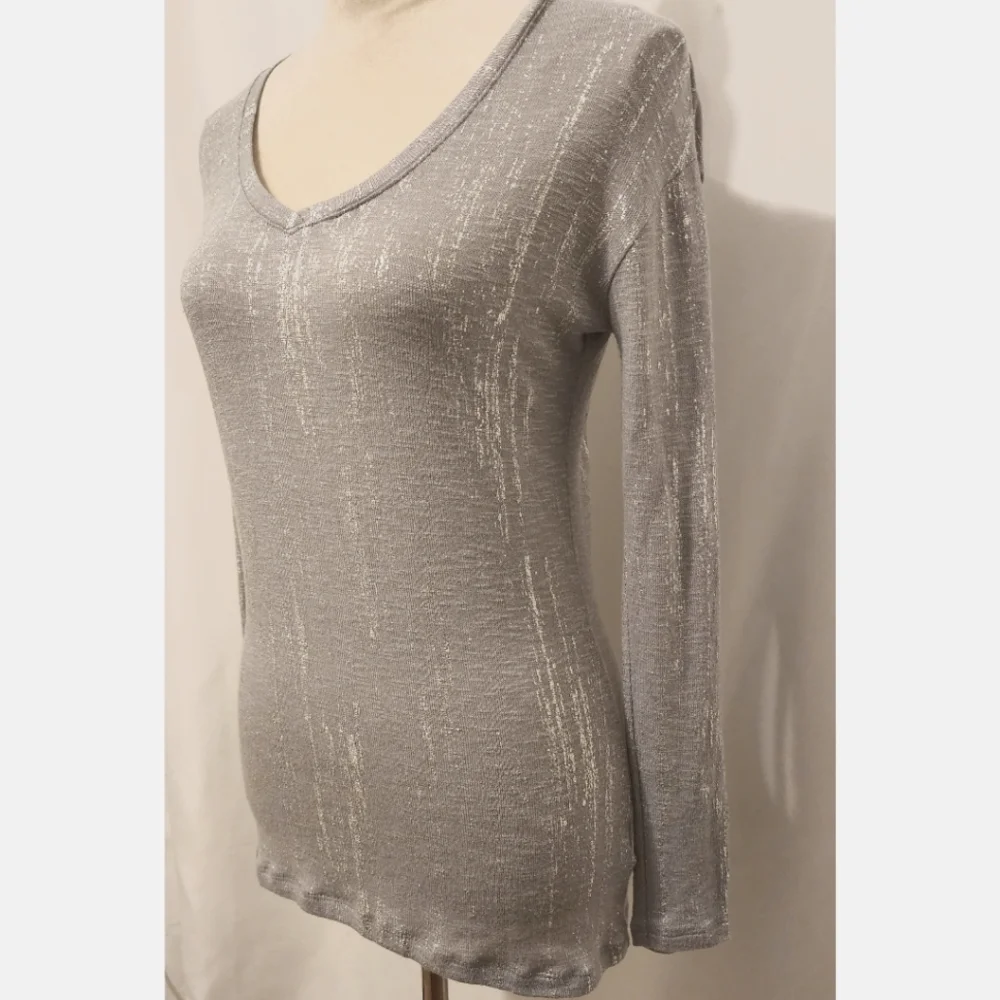 Rock & Republic blouse sweater - Picture 4 of 10